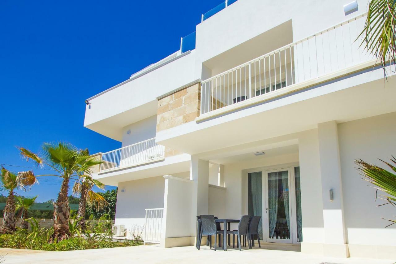 Aparthotel Residence Ludovica - Piscina Panoramica Vista Mare Santa Maria al Bagno Extérieur photo